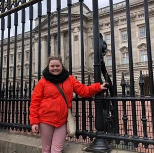 Meet your Posher, Krislynn